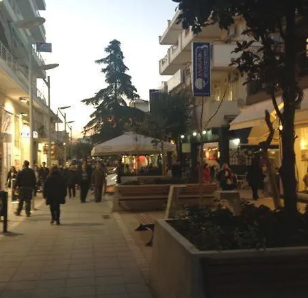 Private In A Shared Flat * Szaloniki