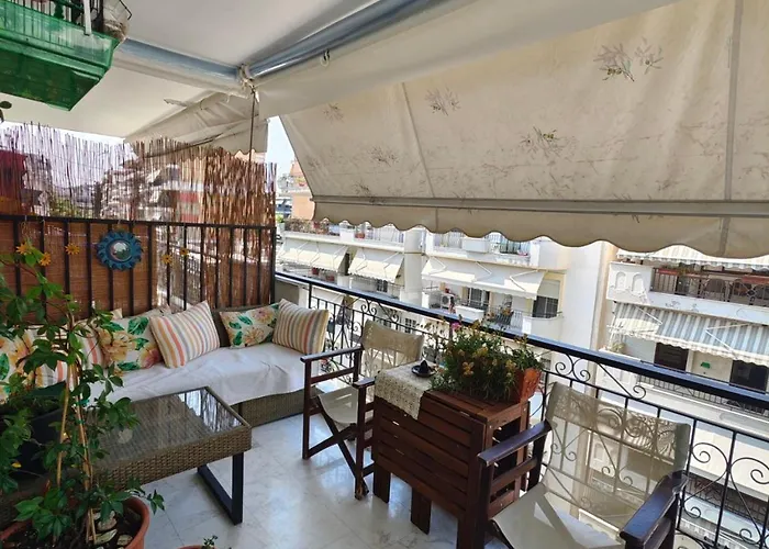 Private In A Shared Flat Quarto em Acomodações Particulares Tessalónica