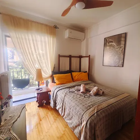 Homestay Private In A Shared Flat